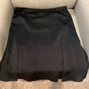 Satin Ann Taylor Pleated Black Skirt Size 12